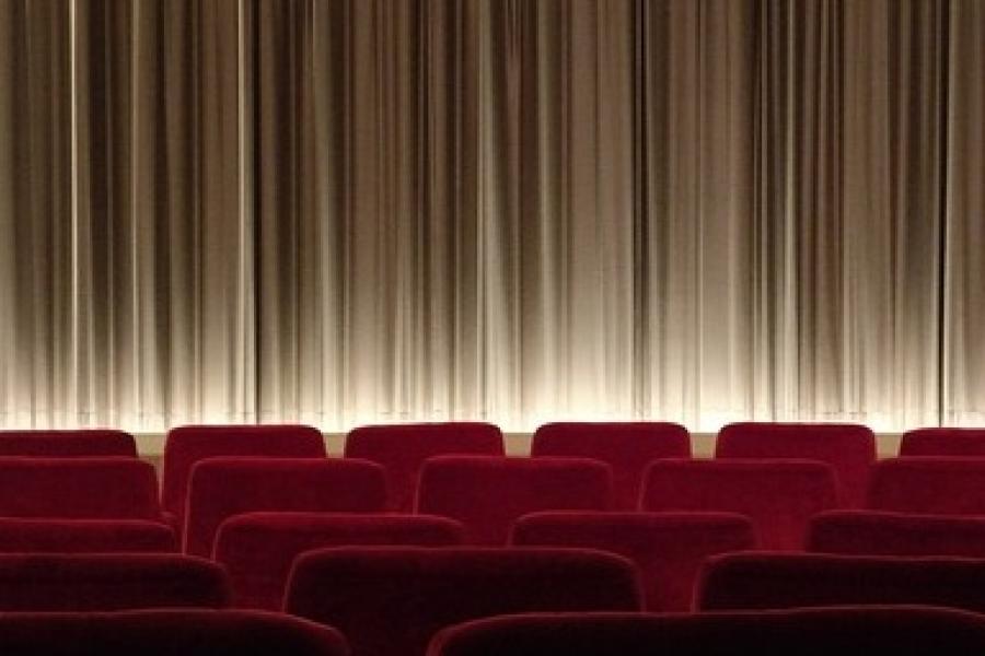 Cinema Sant'Anna Champoluc: Un mondo a parte