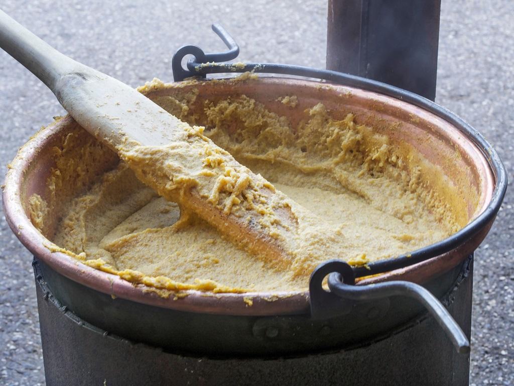 Polenta concia nel rione Fundus Tauri