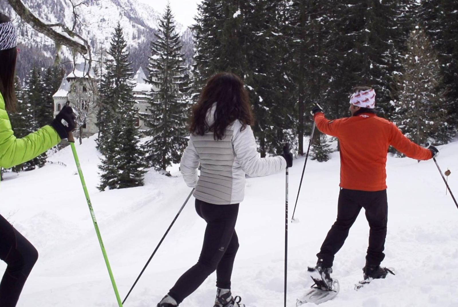 DÉJEUNER ET RAQUETTES AVEC L’ÉCOLE DE SKI DE FOND